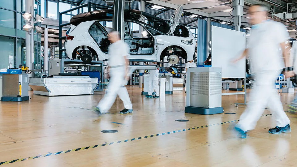 Produzione di VW ID.3 a Dresda. Foto: Oliver Killig / VWS.extern, CC BY-SA 4.0, via Wikimedia Commons