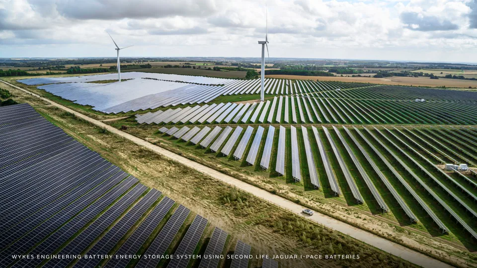 Il sistema di accumulo di energia per il parco eolico e solare utilizzerà le batterie di seconda vita della Jaguar I-Pace