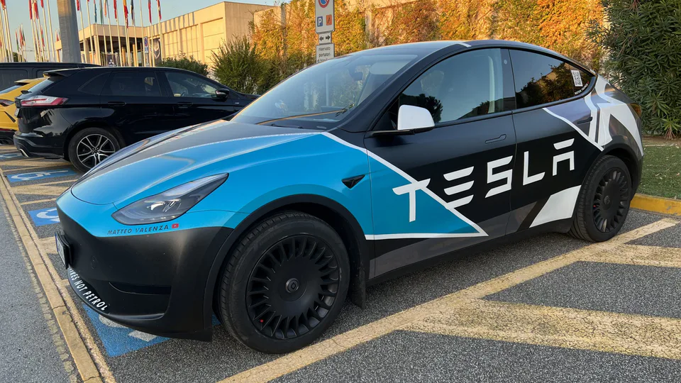 Tesla Model Y ora rientrerebbe negli ecoincentivi 2024