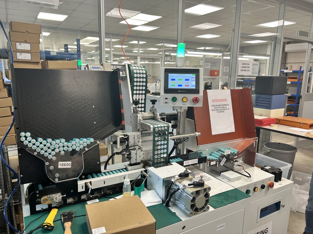 Un'eccellenza nella produzione di batterie al litio Made in Italy | Elettronauti.it