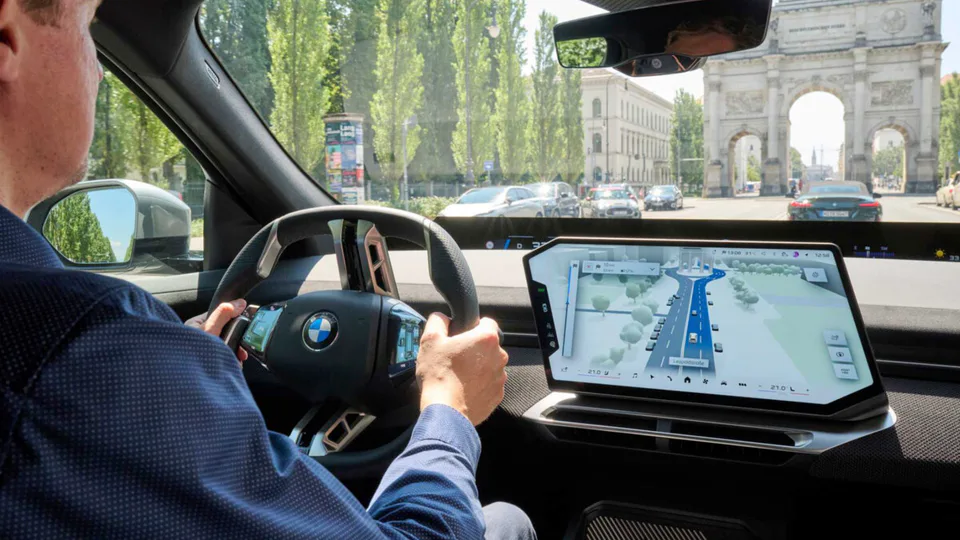 BMW Maps 2026: navigazione e ADAS in un'unica vista 3D