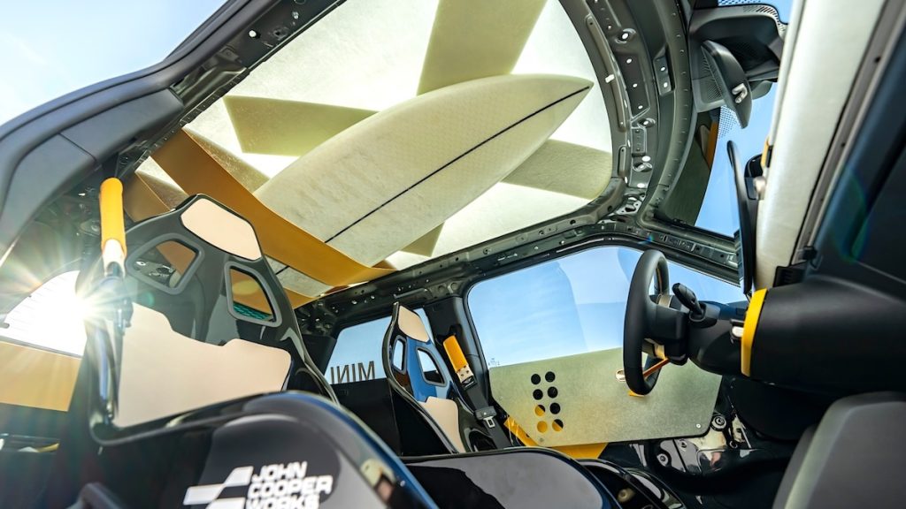 MINI Skeg, concept elettrico con anima da surf | Elettronauti.it