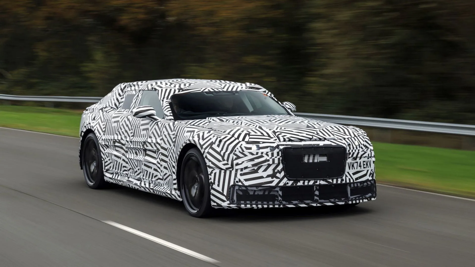 Scoop: Jaguar testa la GT elettrica