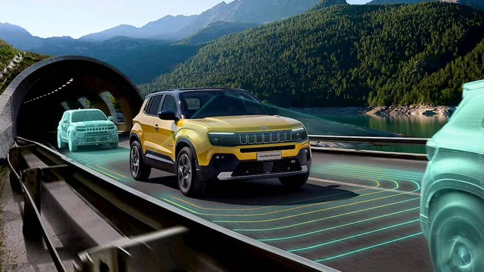 Jeep ha appena lanciato l'Avenger elettrico in Giappone e sfida Toyota