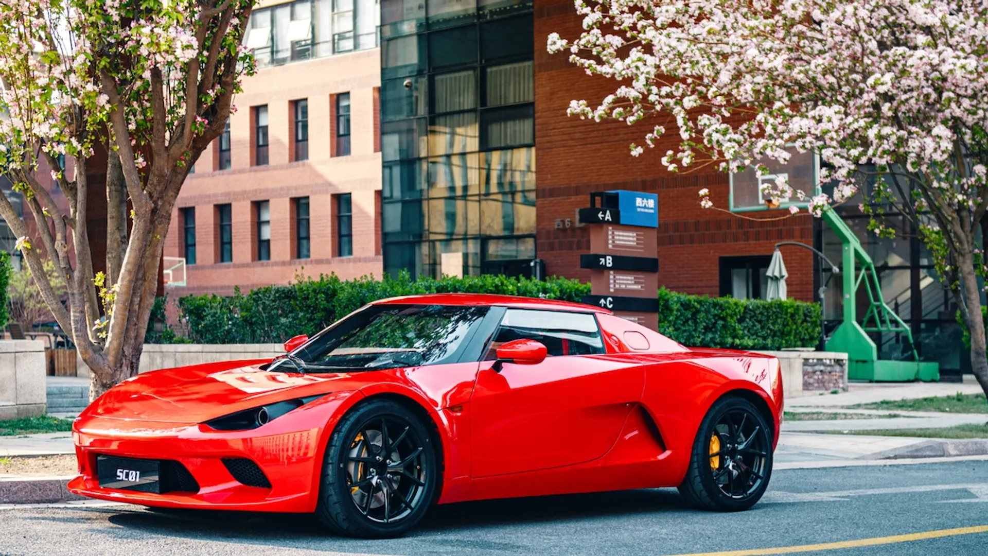 JMEV SC01: la roadster elettrica leggera arriva in Europa