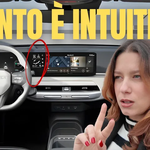 Copertina del video dedicato all'usabilità dei comandi e dell'infotainment della Kia EV4 GT Line