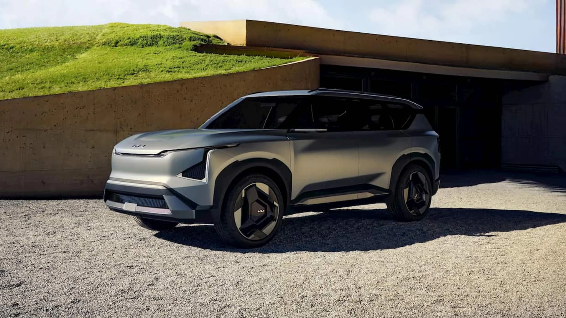 Il SUV elettrico Kia EV5 da 40.000 dollari sarà presentato il mese prossimo in Cina, puntando direttamente alla Tesla Model Y