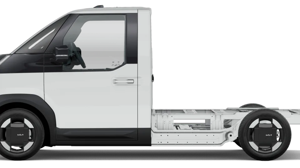Kia PV5 Chassis Cab elettrico progettato per conversioni da lavoro, food truck e camper