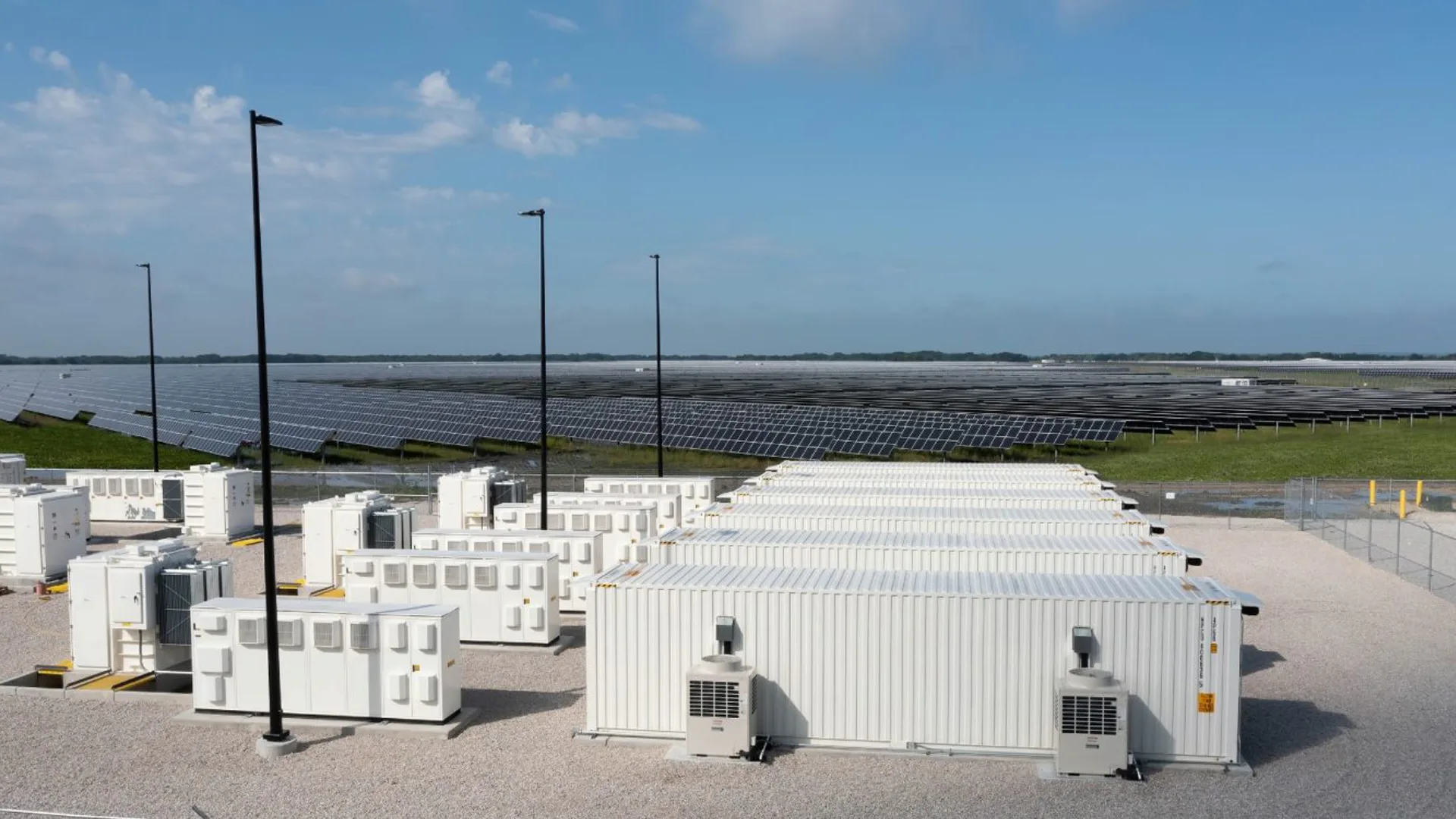 ENEL installa in Texas un altro grande progetto di accumulo di energia solare e batterie