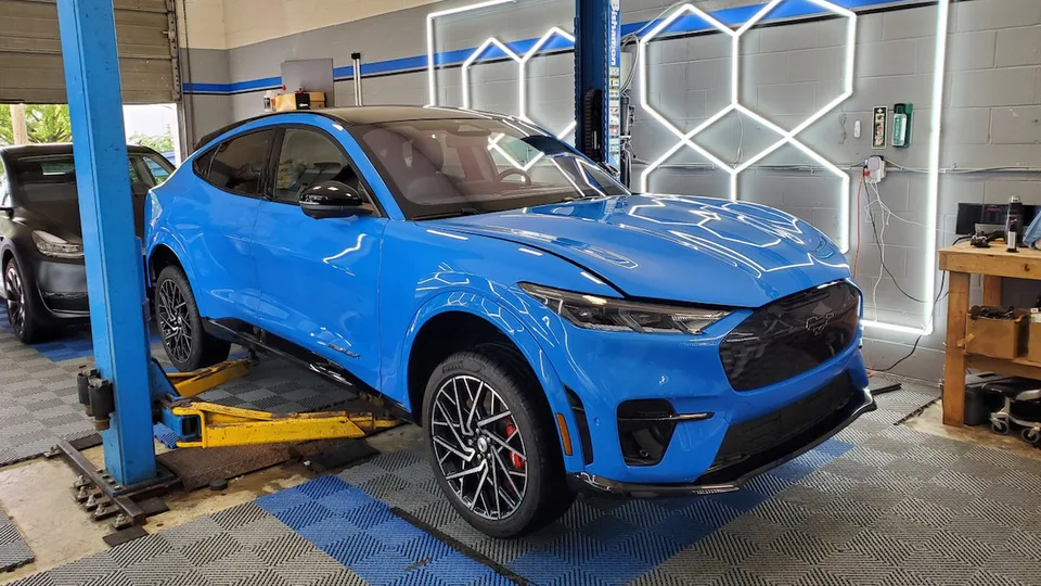 Ford richiama Mach-E: differenziale a rischio