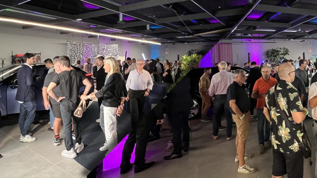 Lynk & Co inaugura il primo showroom italiano a Modena