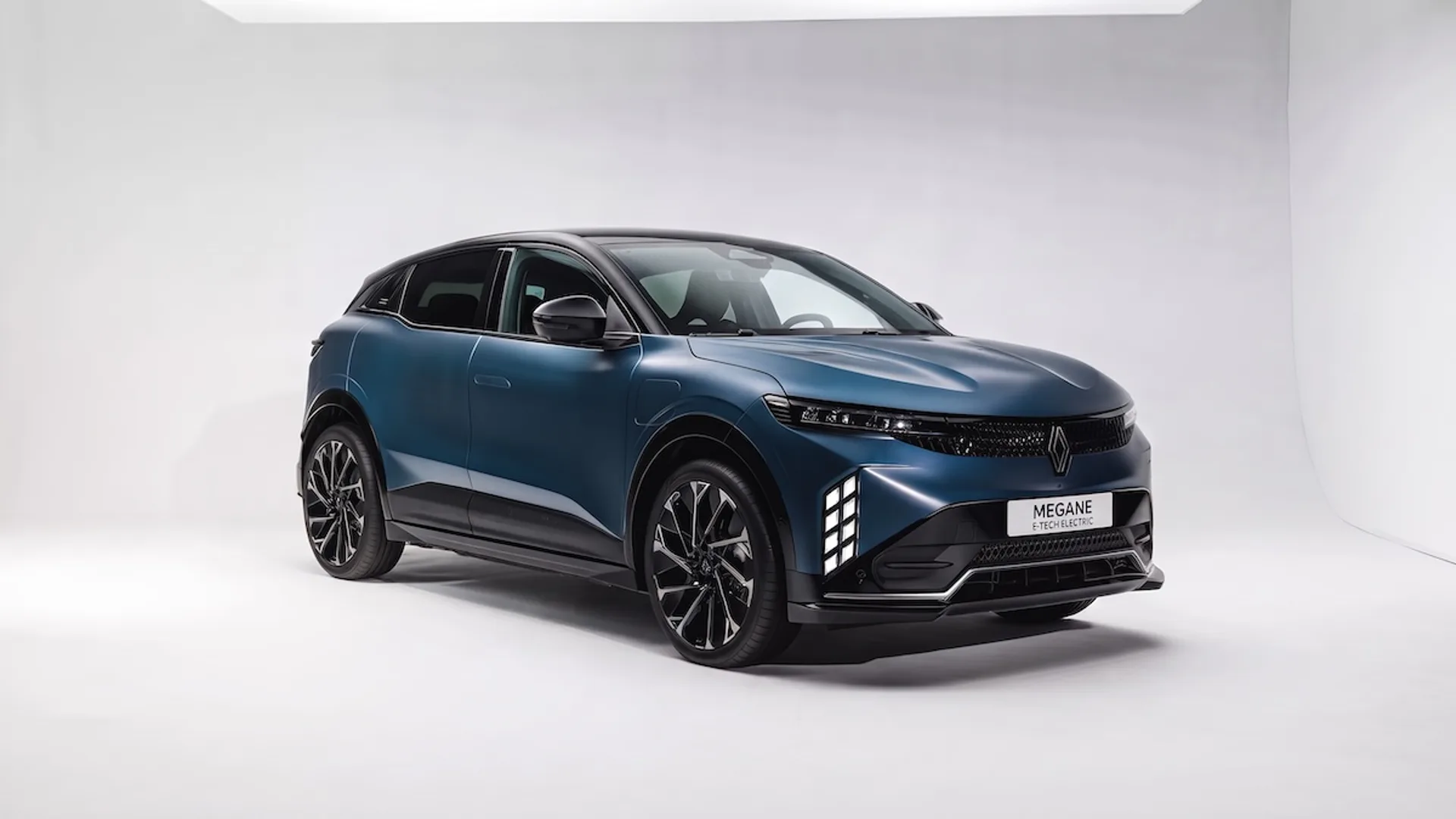 Nuova Mégane E-Tech Electric: Renault la svela a Torino