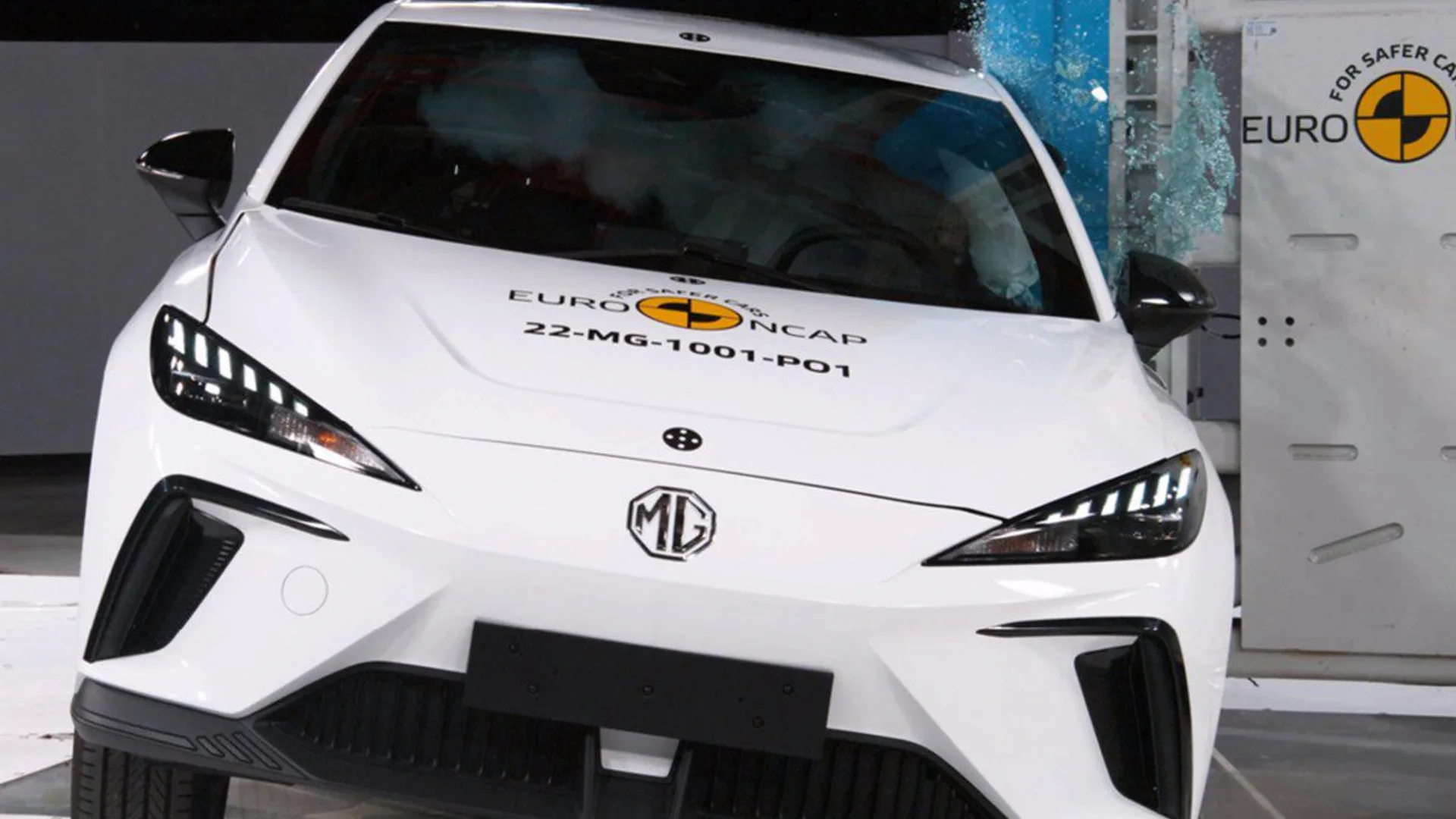 La MG4 elettrica da meno di 40.000 dollari ottiene una valutazione di sicurezza a cinque stelle secondo i nuovi protocolli