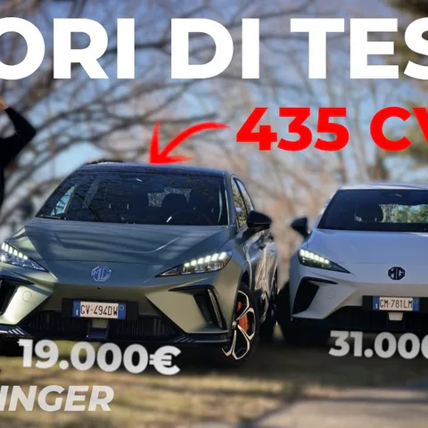 Copertina del video dedicato al confronto tra MG4 XPower e MG4 Standard per prestazioni, ricarica e utilizzo quotidiano