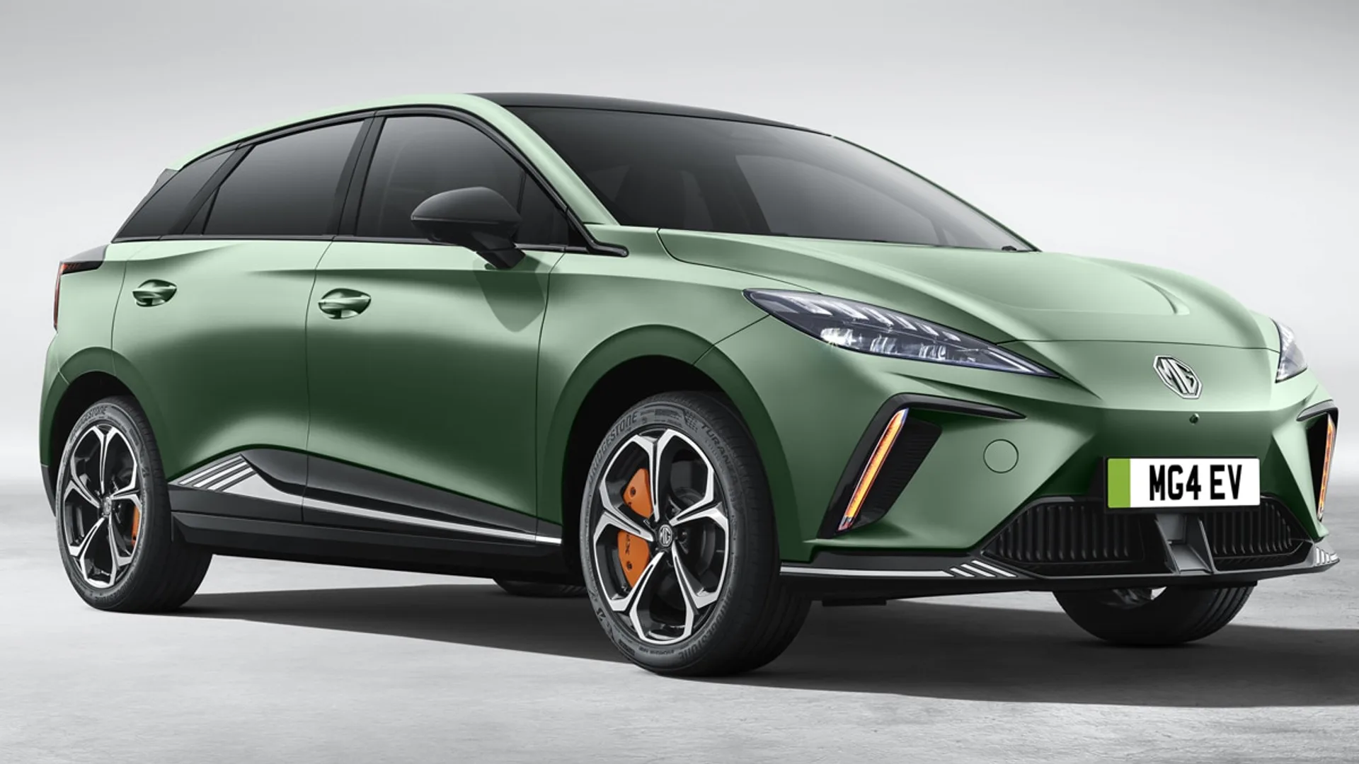 MG conferma l'emozionante MG4 EV XPOWER
