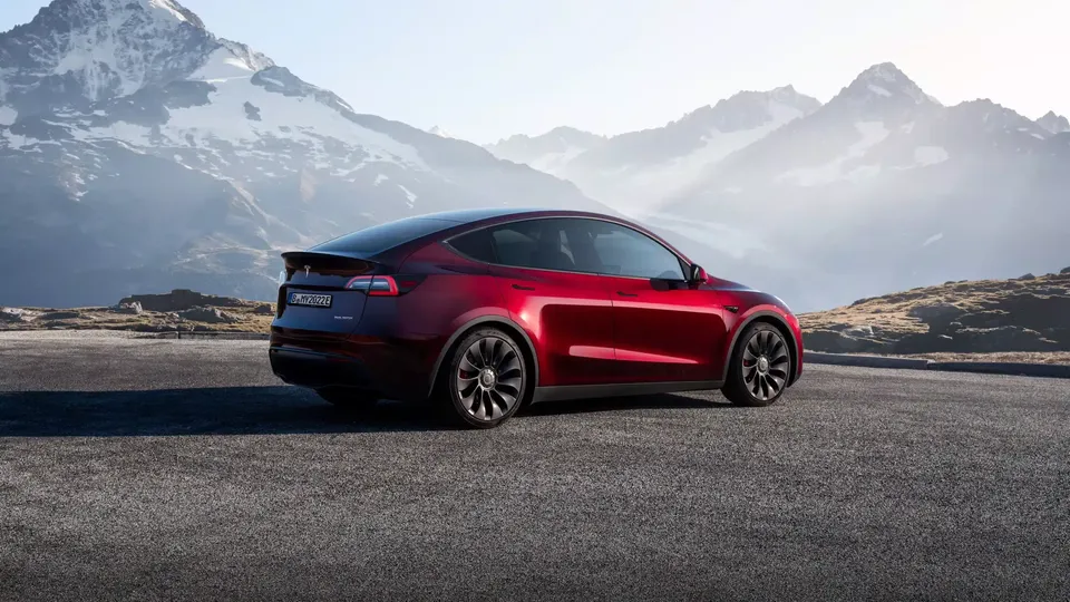 Mercato auto Italia 2023