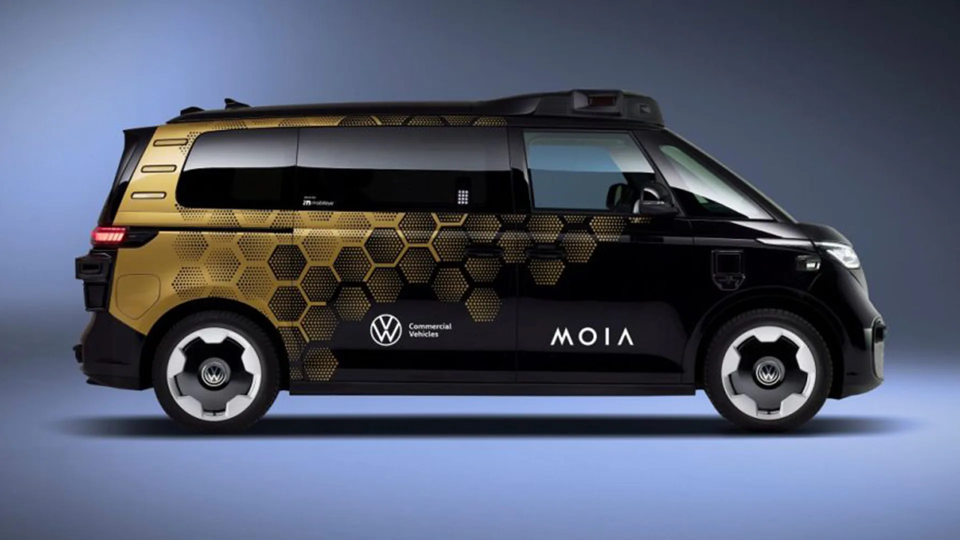 Volkswagen ID. Buzz AD: debutta il van elettrico a guida autonoma per flotte urbane dal 2026