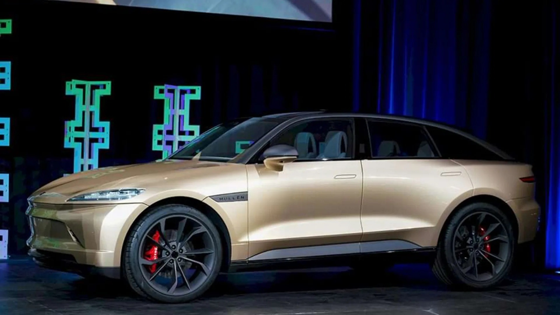 Mullen Five RS - Più di 1000 cavalli elettrici | Elettronauti.it