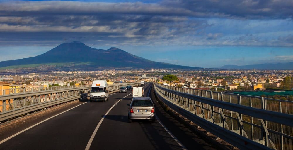 Napoli dynamic speed limit | elettronauti.it