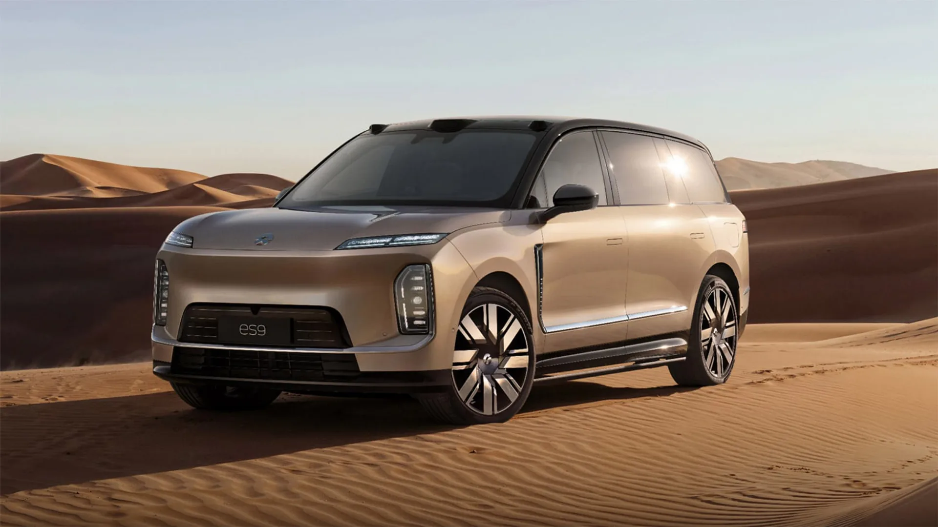 nio es9 - vista frontale