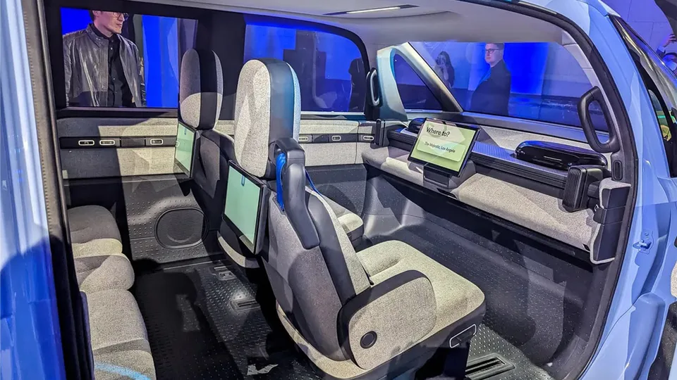 Zeekr Waymo One - Presentato il prototipo con guida autonoma