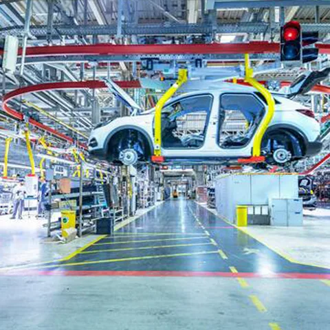 Nel 2024 Opel Grandland sarà 100% elettrica.