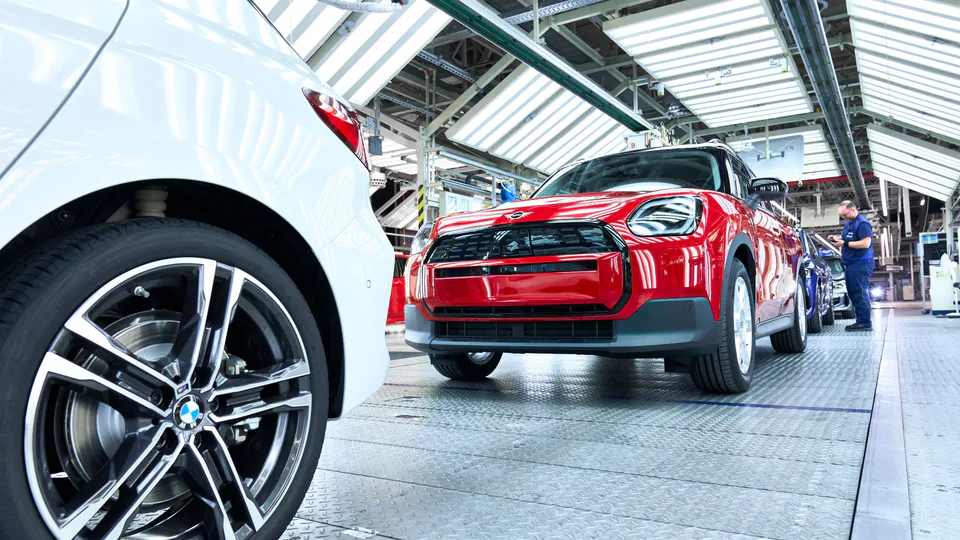 Inizio produzione Mini Countryman Elettrica