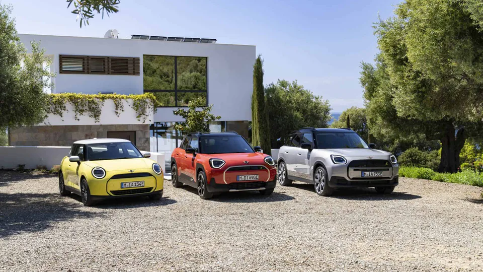 MINI elettrica: la nuova Aceman completa la gamma