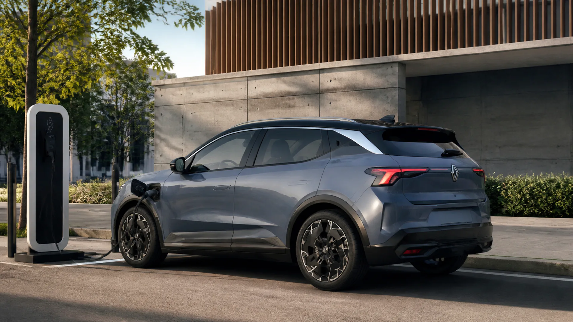 Renault Scenic E-Tech Electric 2026 con gamma rivista, nuove batterie e prezzo d’ingresso ridotto