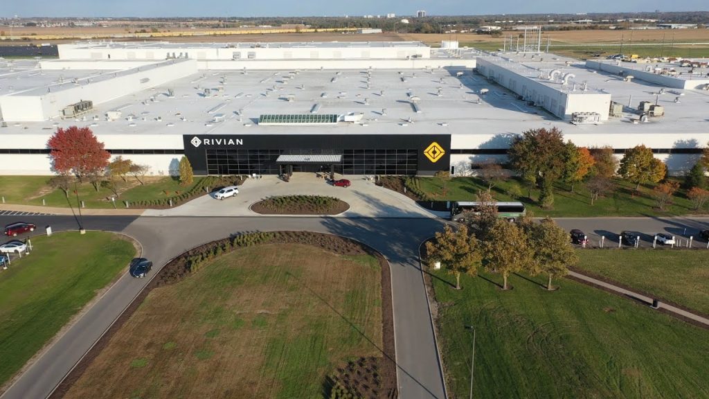 Rivian  conferma l'arrivo dell'EV  R2  e  la distribuzione a livello globale. | Elettronauti.it