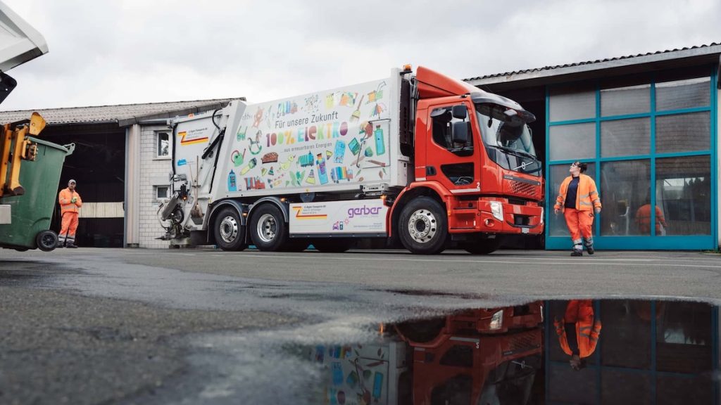 Musk promette Volvo Trucks produce e scavalca Tesla Semi: già oltre 5.000 camion elettrici venduti | Elettronauti.it