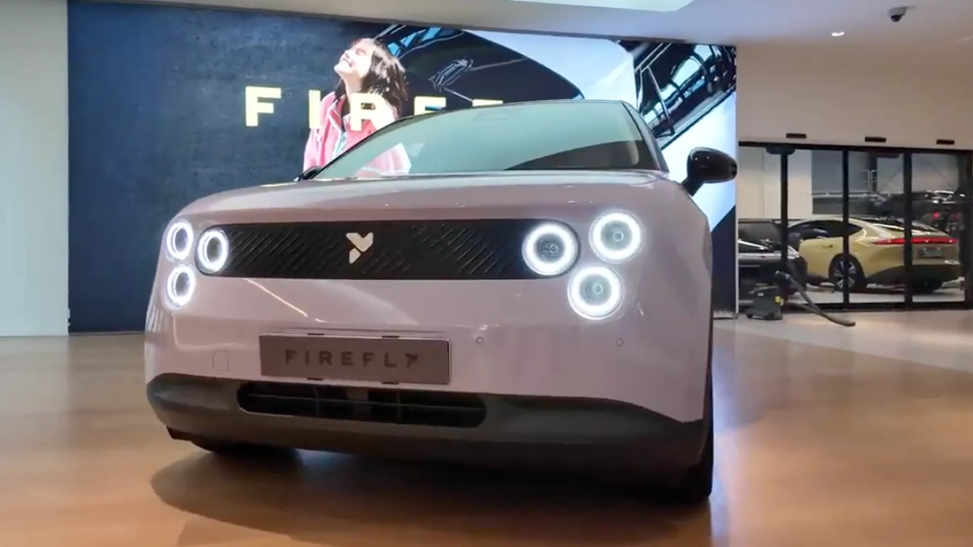 La NIO Firefly vista da vicino: impressionante