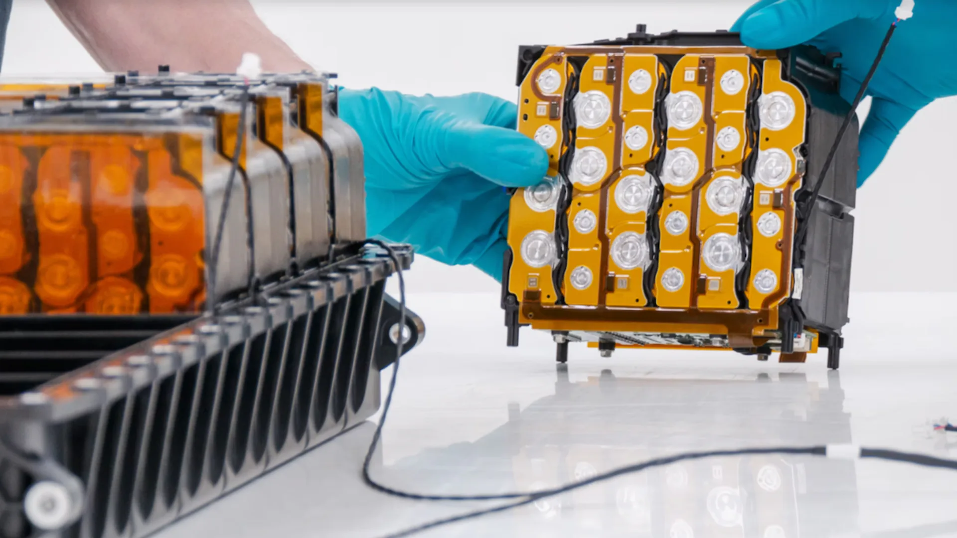 VarEVolt di RML Group: la batteria EV che si ricarica in soli 18 secondi