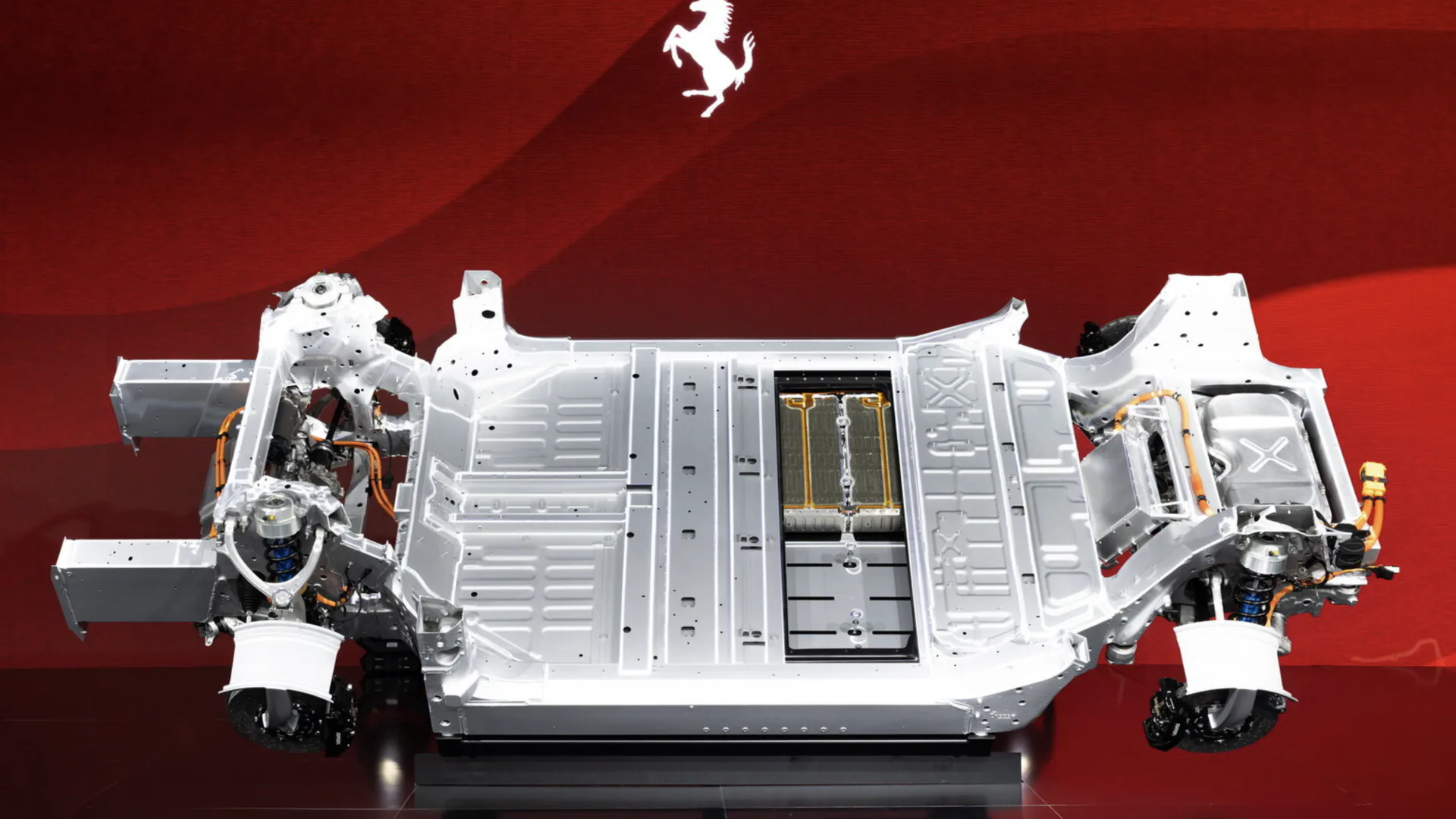 Telaio con pacco batteria Ferrari elettrica