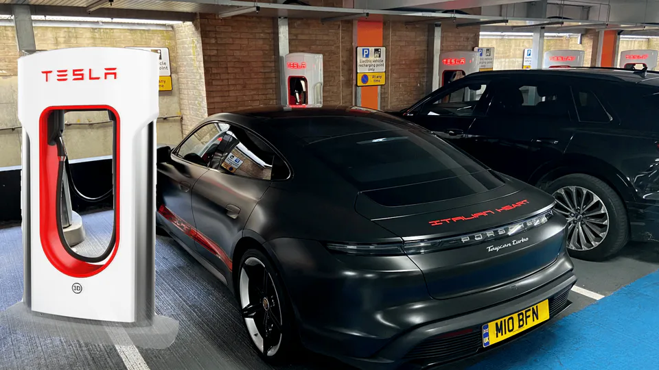 Porsche Taycan Turbo Al Tesla Supercharger