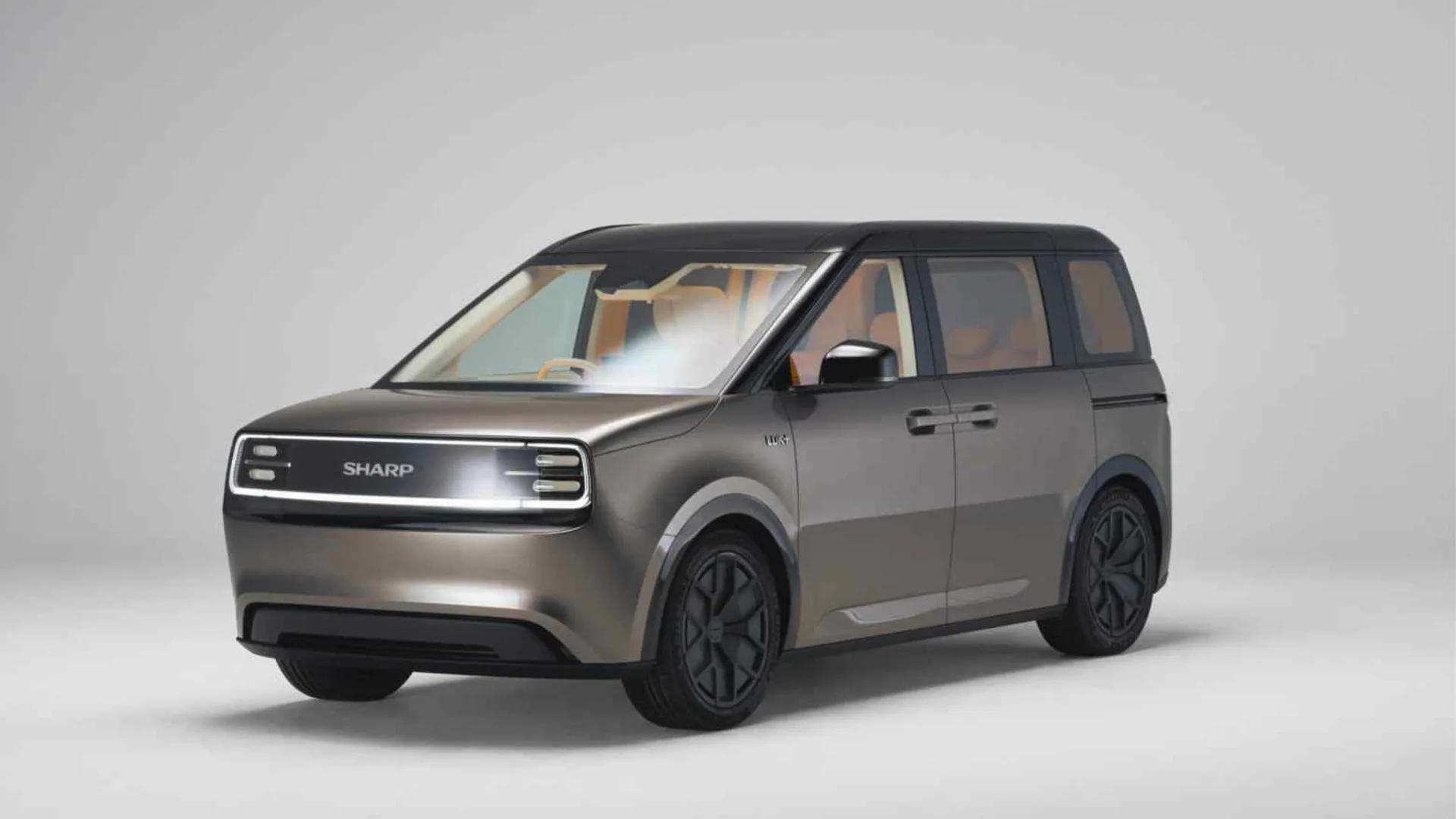 Sharp LDK+: il minivan elettrico che diventa salotto