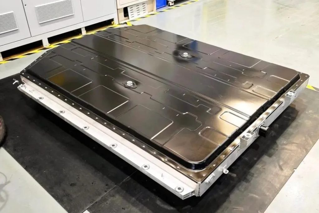 Batterie sodio EV: 380 km e ricarica in 11 minuti | Elettronauti.it
