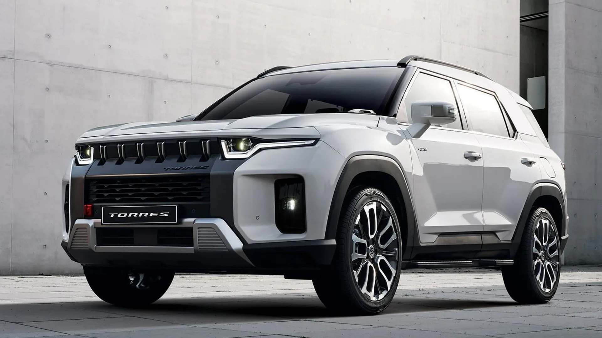 Ssangyong Torres Anteriore