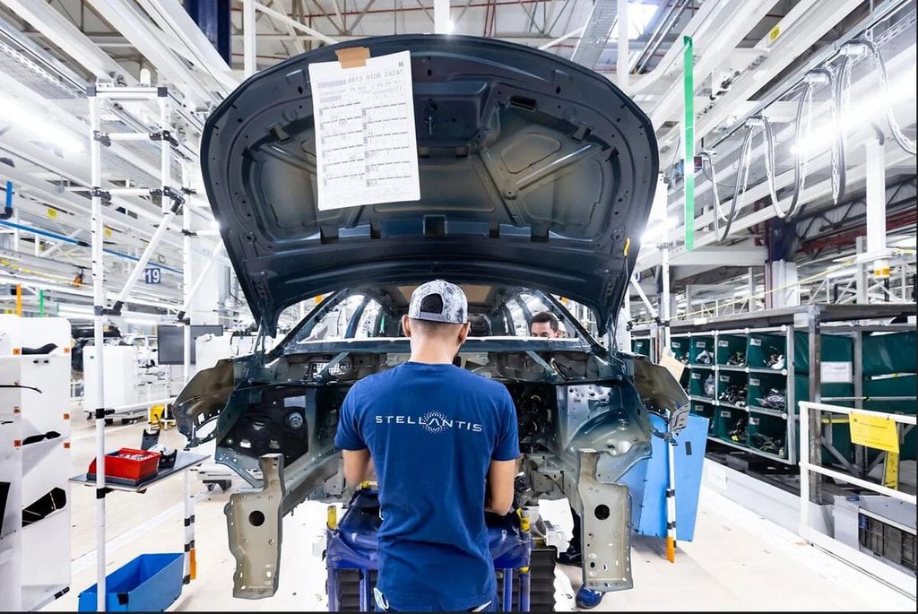 Nuova Jeep Compass elettrificata: produzione avviata a Melfi | Elettronauti.it