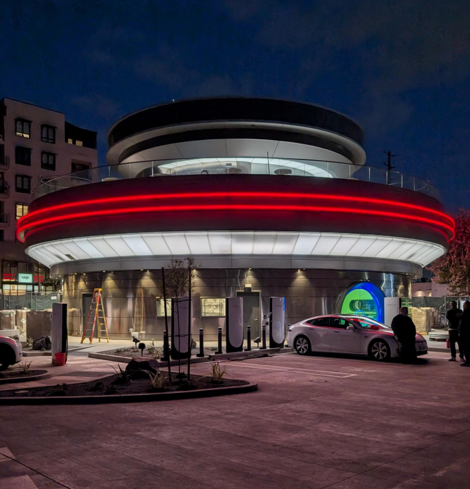Tesla diner, presto in arrivo (negli USA) | Elettronauti.it