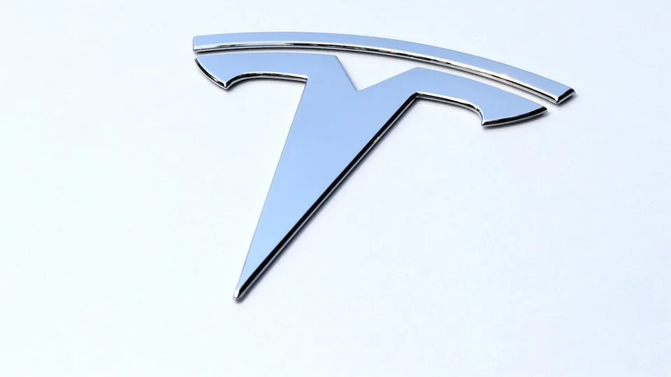 Tesla prevede di vendere 4 milioni dei suoi veicoli di prossima generazione, ogni anno a prezzi accessibili
