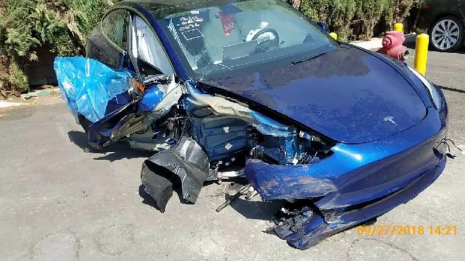 Scandalo Tesla: nascosti difetti gravi, aperte le indagini – Parte I: l’inchiesta di Reuters