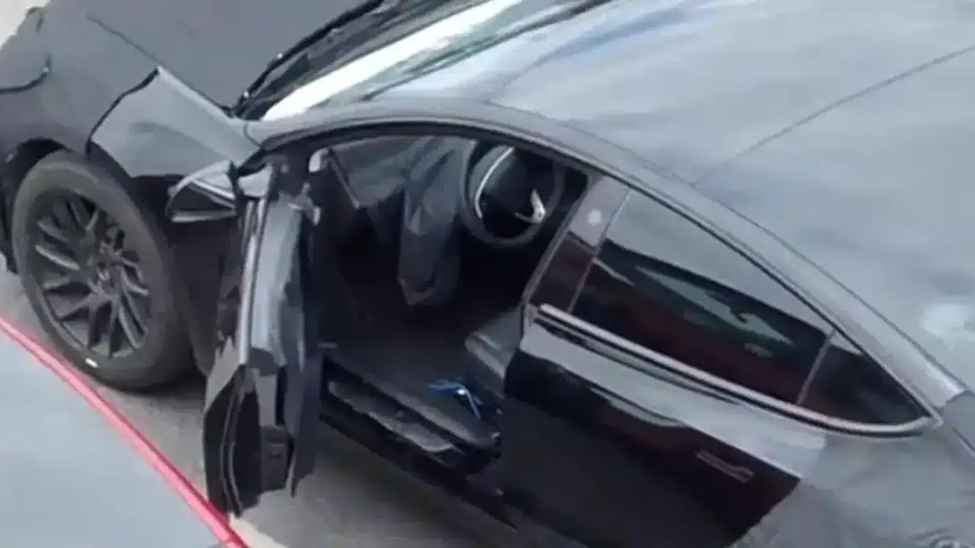 Tesla Model 3 restyling interni