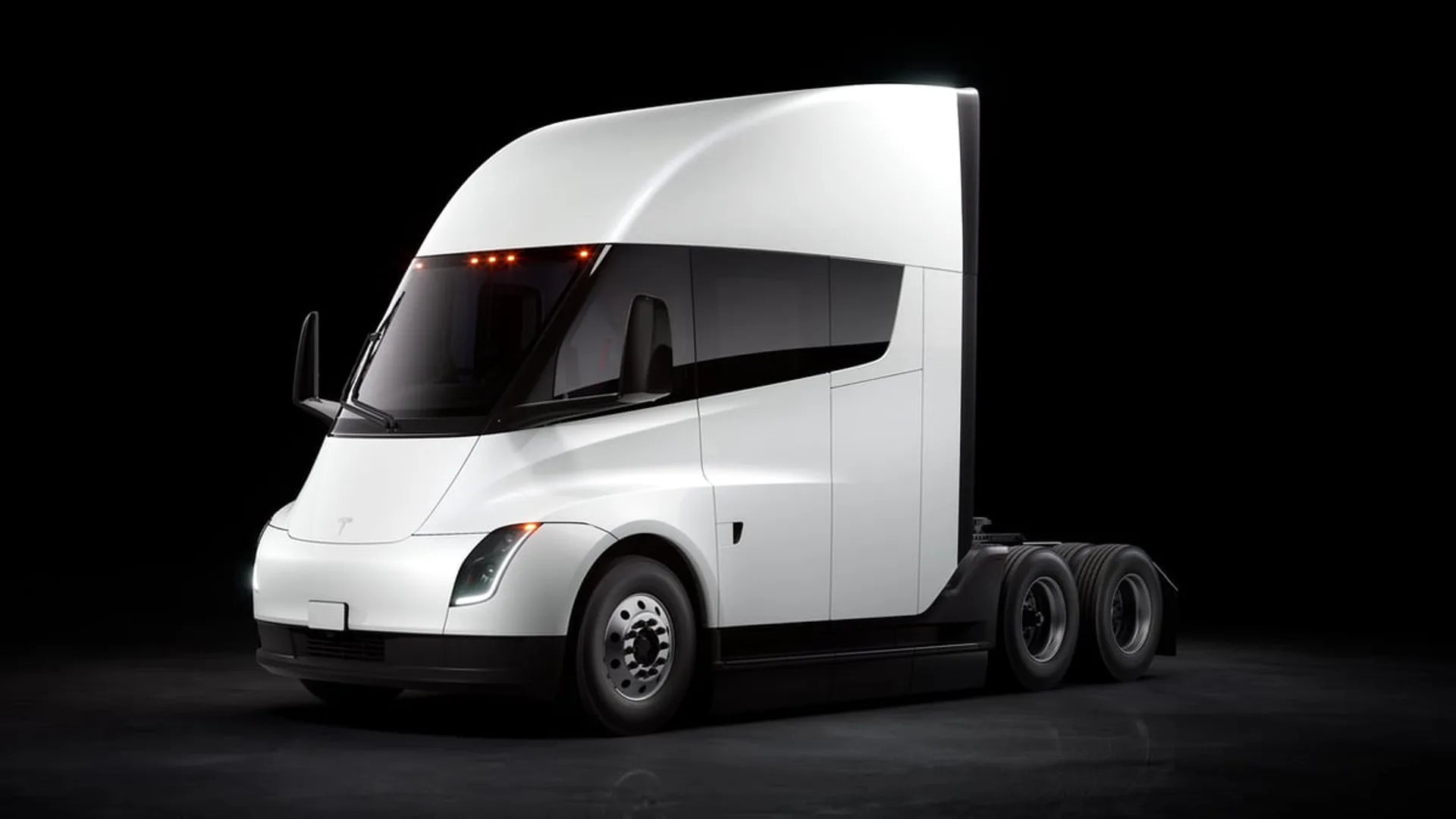 tesla semi render anteriore