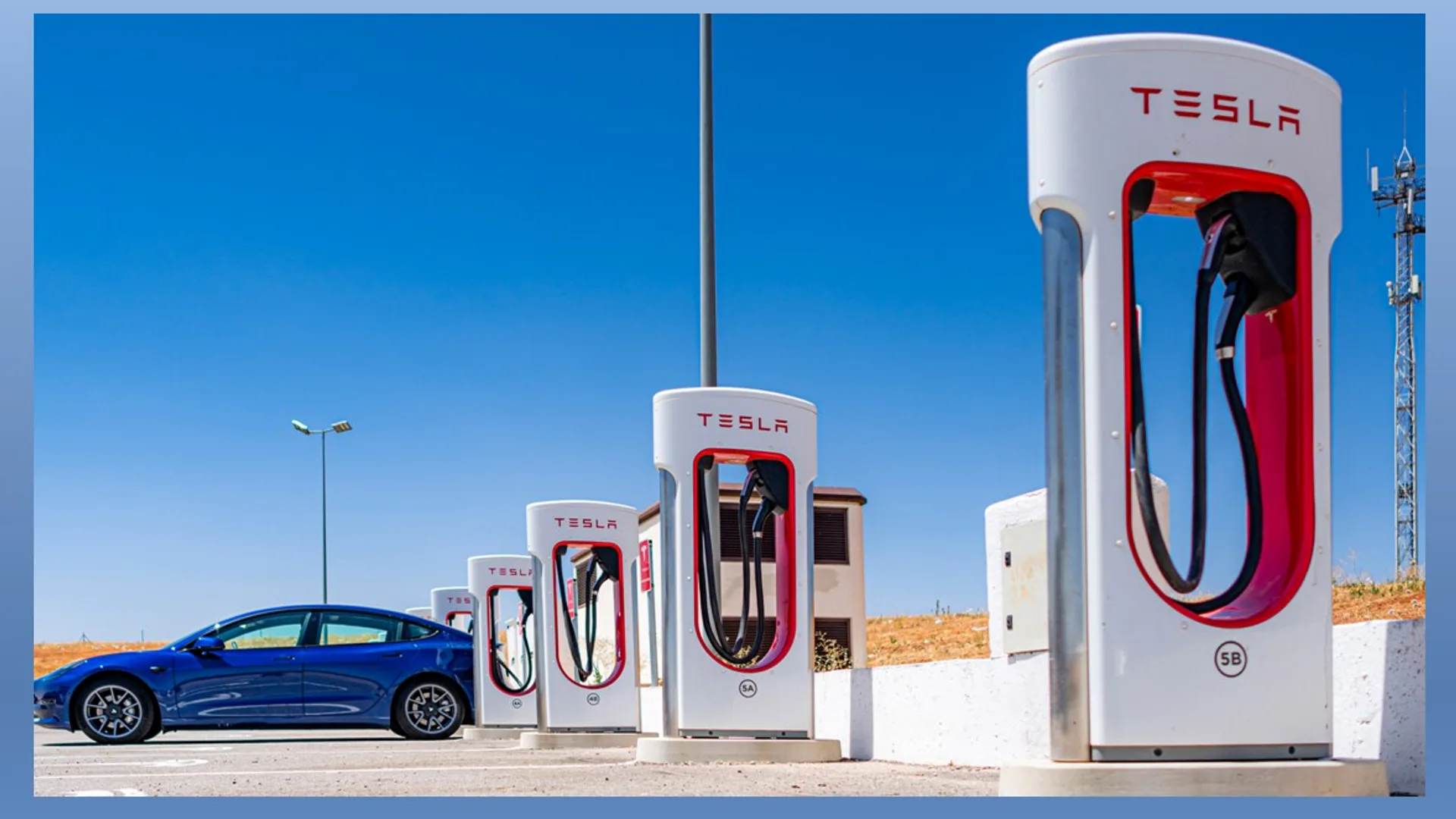 È ufficiale: Elon Musk ha comprato Stellantis!