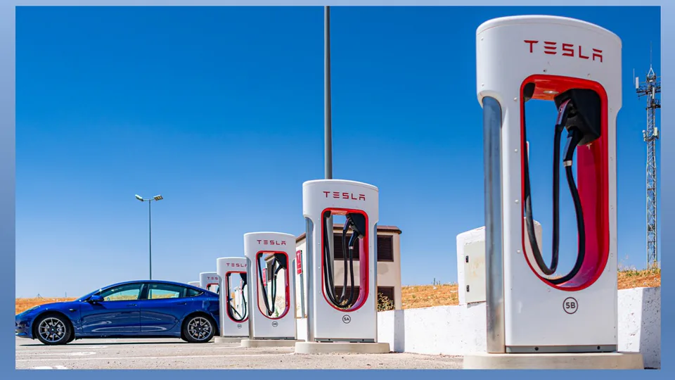 È ufficiale: Elon Musk ha comprato Stellantis!