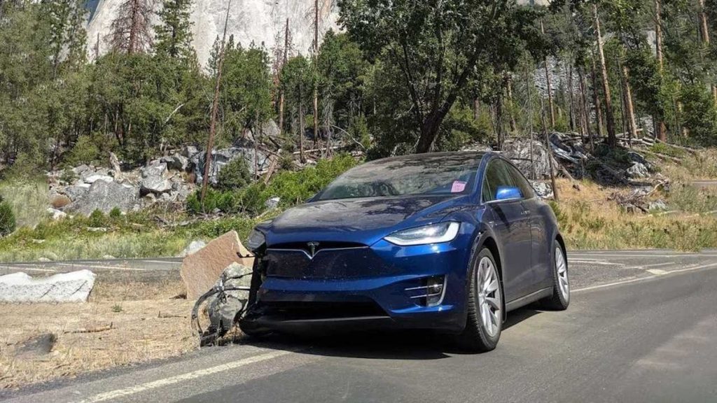 Tesla, 4 incidenti mortali con Autopilot a luglio | Elettronauti.it