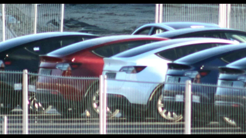 Tesla Nuovi Colori