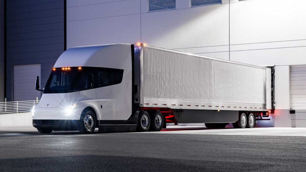 Tesla Semi Carico Scarico