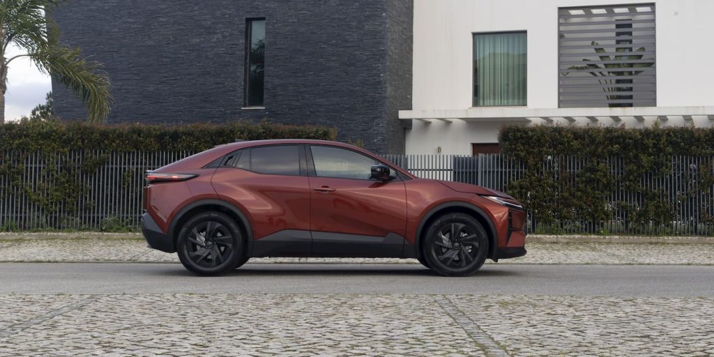 Toyota C-HR+ elettrica: autonomia fino a 607 km | Elettronauti.it
